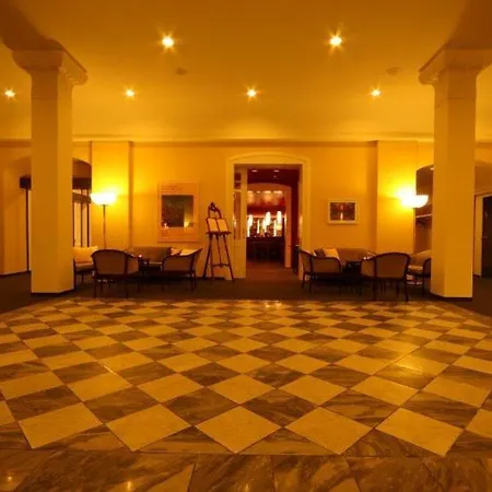Esplanade Swiss Quality Hotel 3*